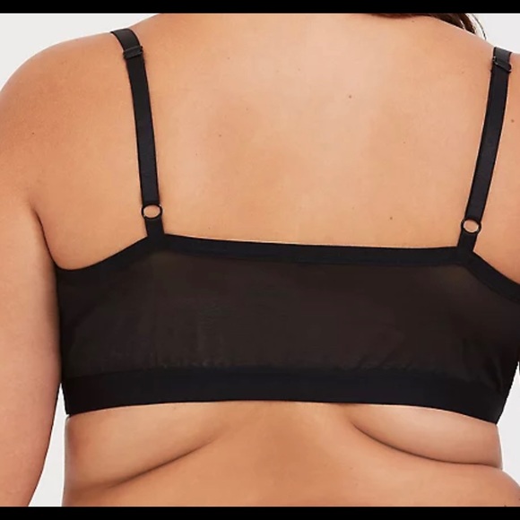 TORRID Black Lace Keyhole Bralette - Picture 3 of 8